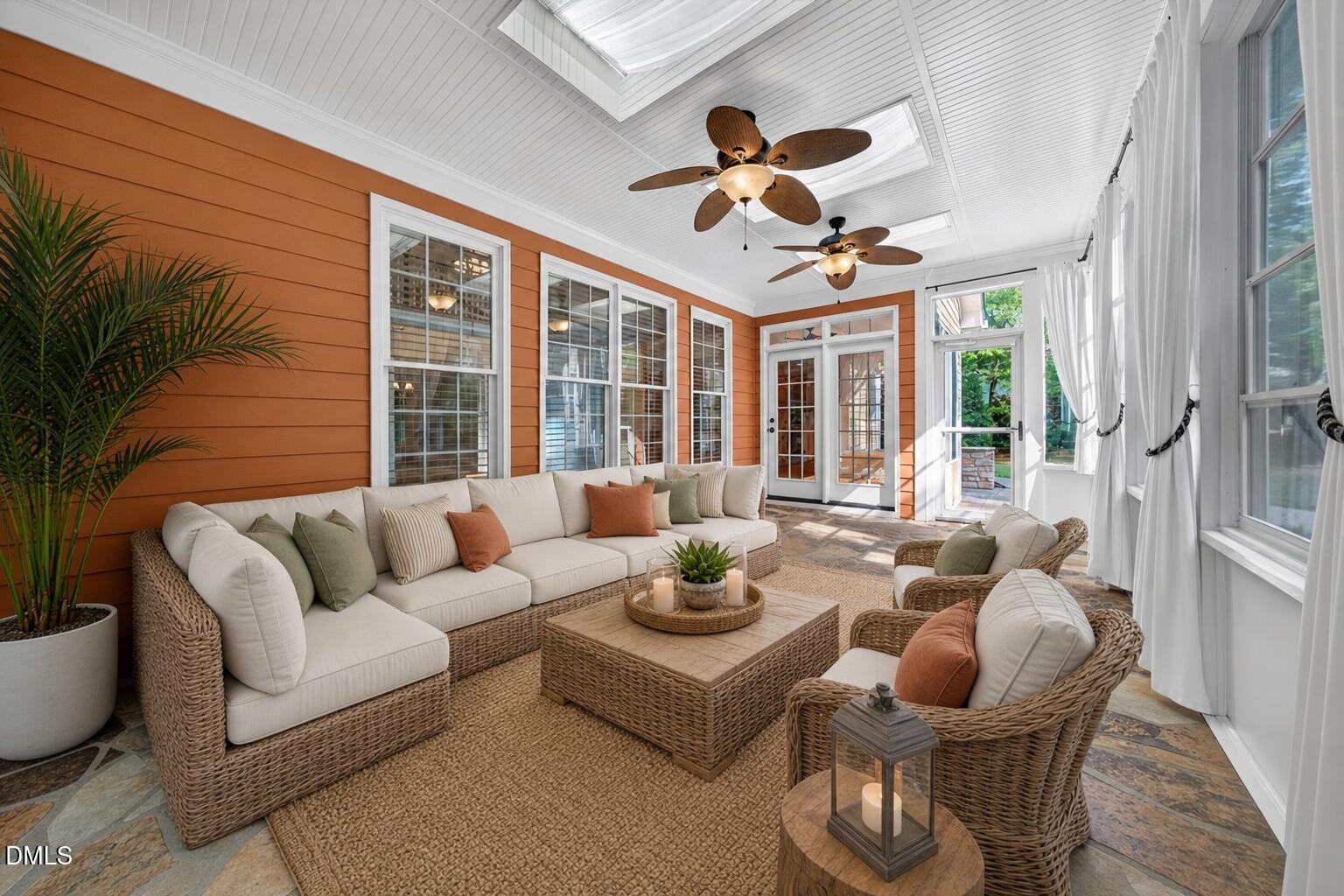 8497 Falkirk Ridge Court Wake Forest, NC 27587 - Photo 19 of 64 virtual_staging_sunroom_024