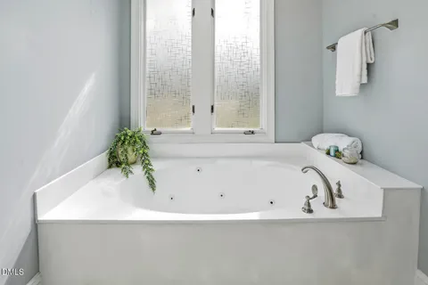 $825,000 | 3005 Fownes Court, Raleigh, NC 27613