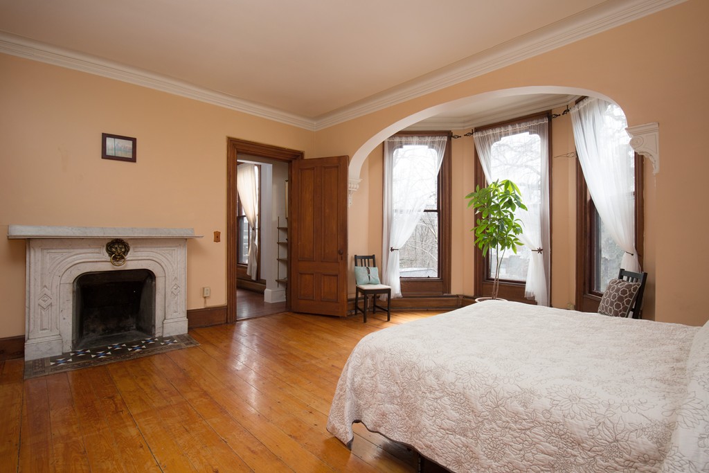 990 Centre Street, Unit 4 Boston, MA 02130 - Photo 9 of 12