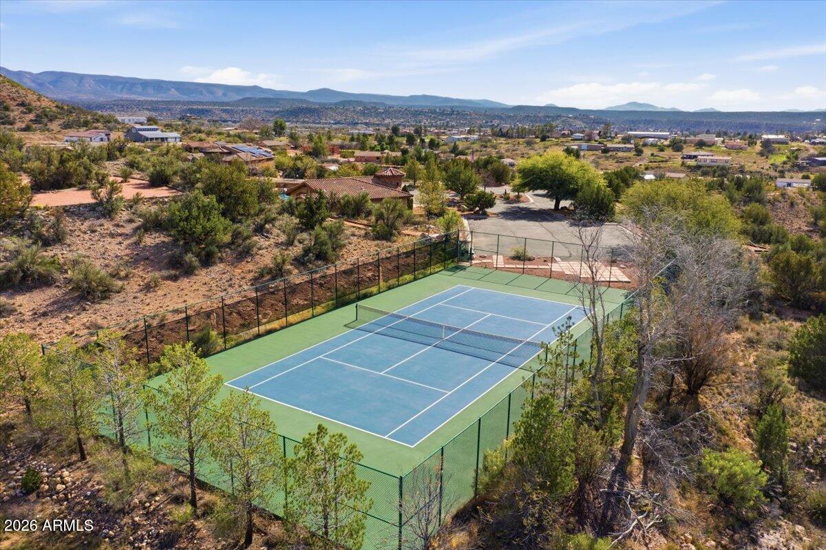 6150 North Stratford Court Rimrock, AZ 86335 - Photo 58 of 60 an aerial view of residential houses with outdoor space and trees