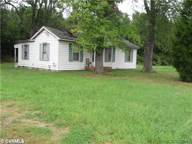 12285 Cheroy Road Ashland, VA 23005 - Photo 1 of 5 Exterior Front