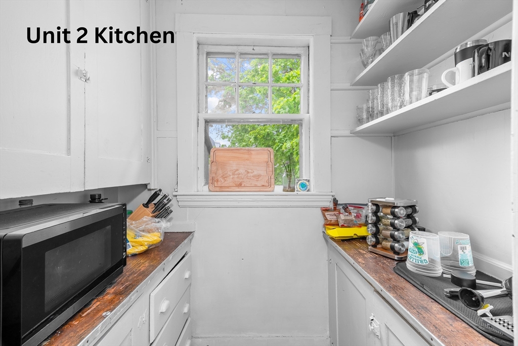 52 Sterling Street Somerville, MA 02144 - Photo 25 of 40