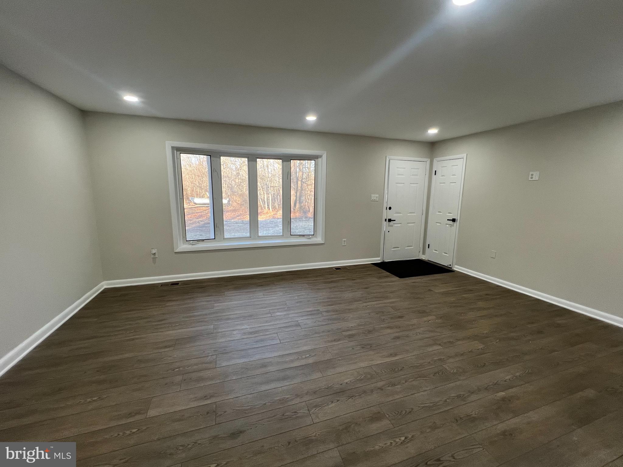 910 Forrester Road Churchton, MD 20733 - Photo 2 of 28 Gallery Image 2