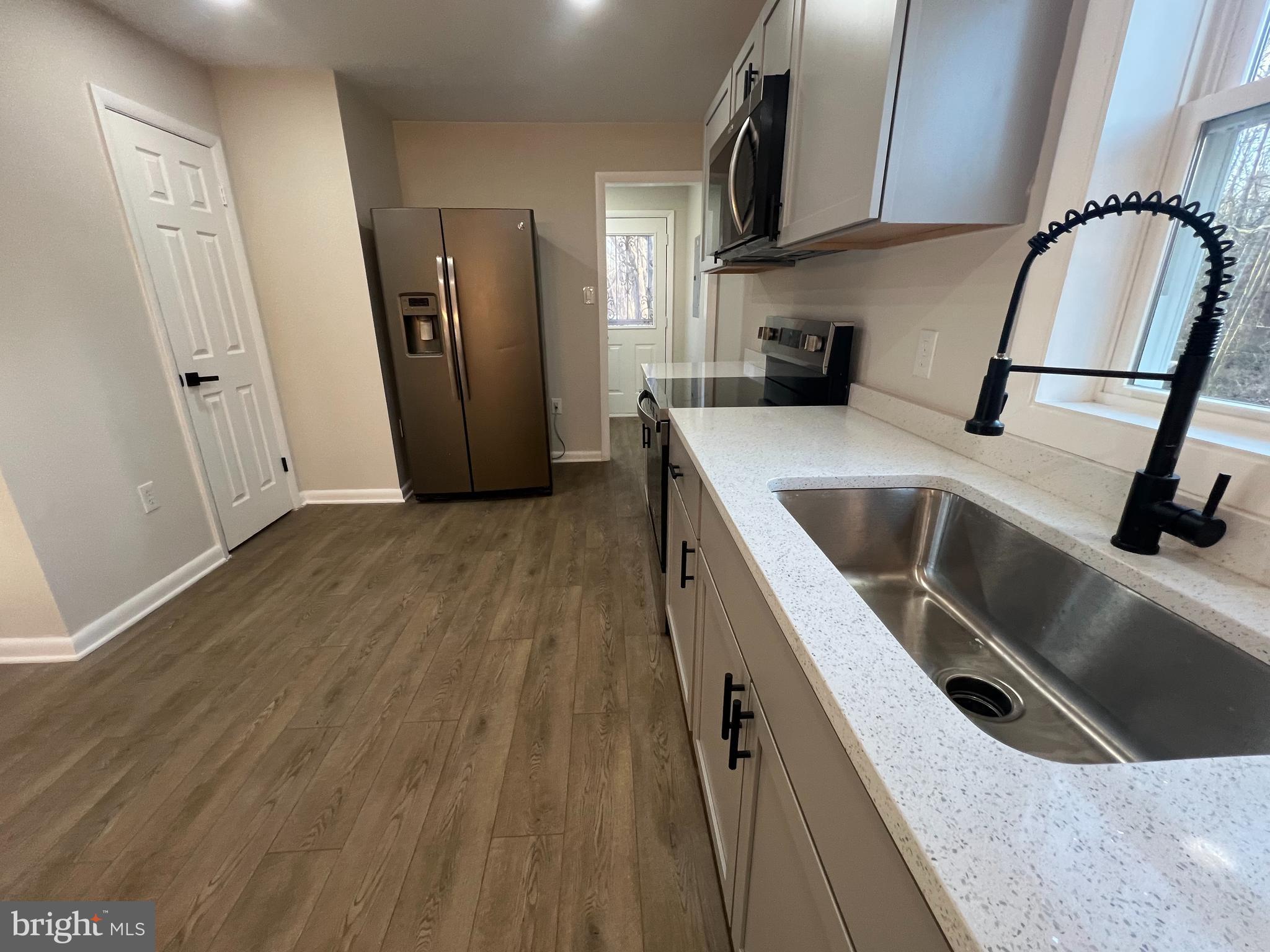 910 Forrester Road Churchton, MD 20733 - Photo 5 of 28 Gallery Image 5