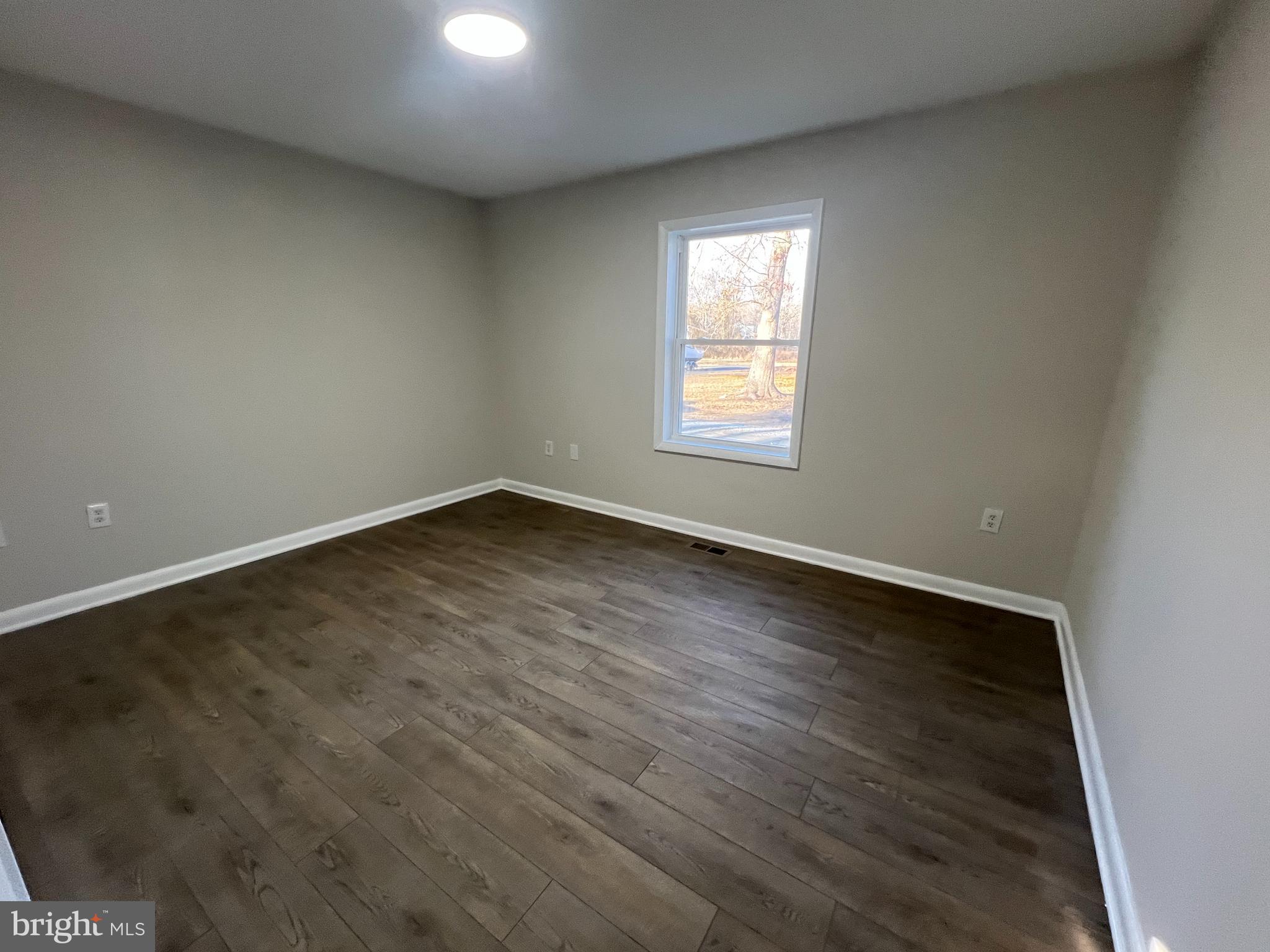 910 Forrester Road Churchton, MD 20733 - Photo 9 of 28 Gallery Image 9