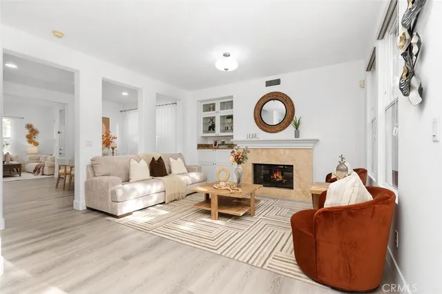 $2,048,800 | 31 Dinuba, Irvine, CA 92602