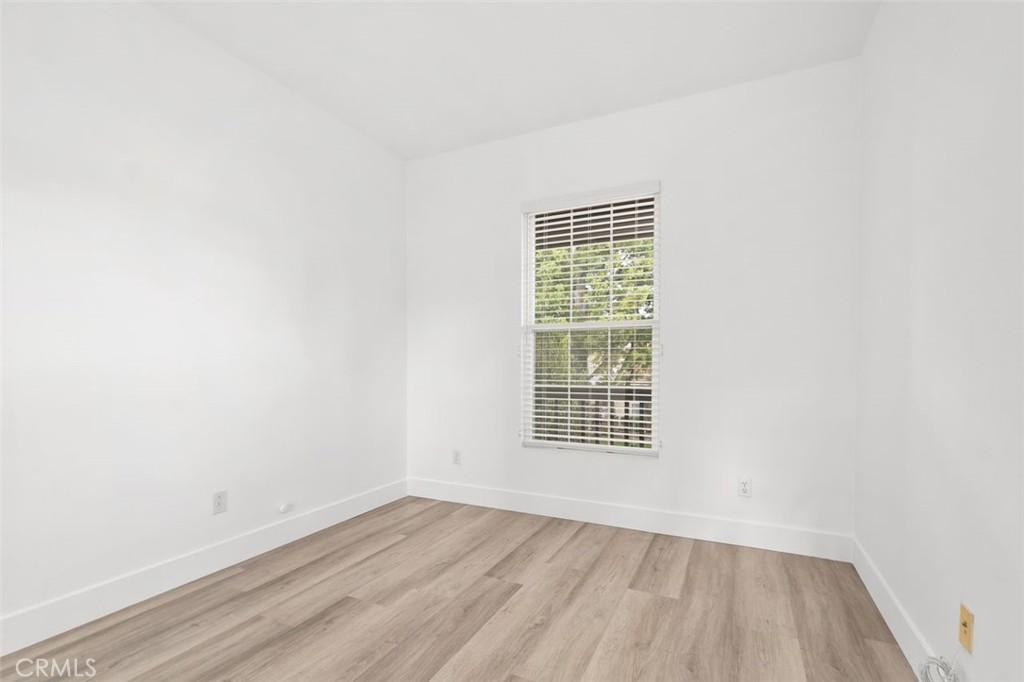 31 Dinuba Irvine, CA 92602 - Photo 34 of 67