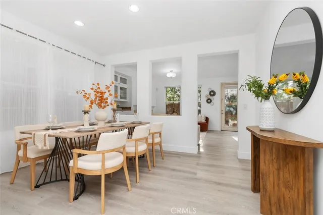 $2,048,800 | 31 Dinuba, Irvine, CA 92602