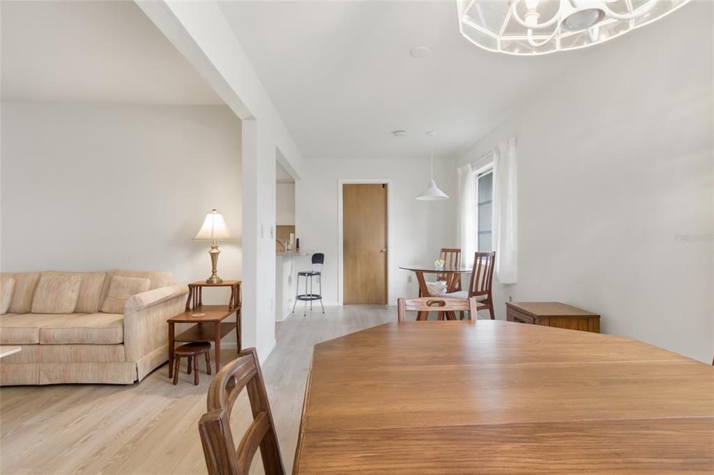 430 Botticelli Drive, Unit 430 Nokomis, FL 34275 - Photo 15 of 51