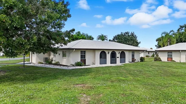 $245,900 | 430 Botticelli Drive, Unit 430, Nokomis, FL 34275