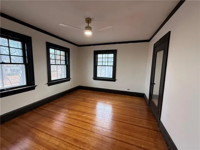 $355,000 | 1615 Main Street, Lexington, MO 64067