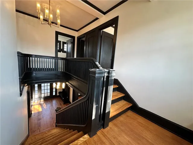 $355,000 | 1615 Main Street, Lexington, MO 64067