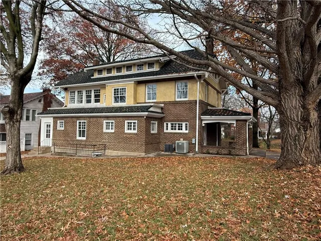 $355,000 | 1615 Main Street, Lexington, MO 64067