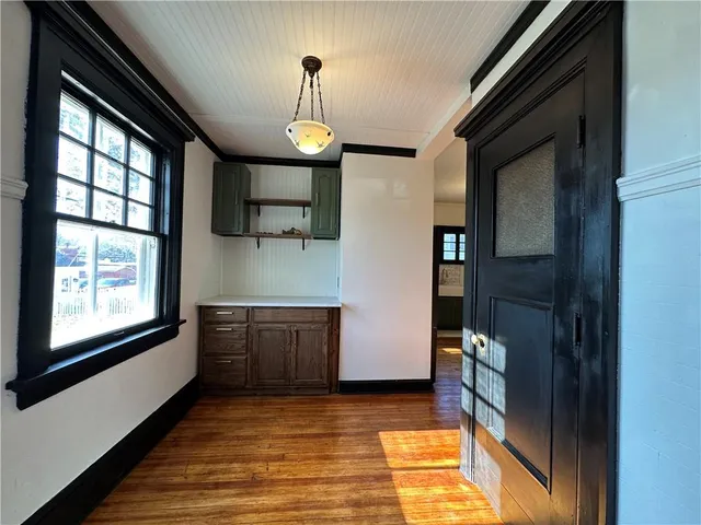 $355,000 | 1615 Main Street, Lexington, MO 64067