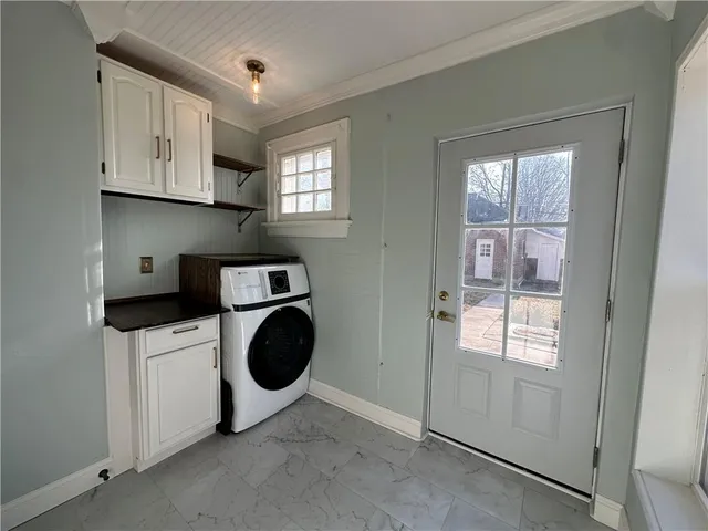 $355,000 | 1615 Main Street, Lexington, MO 64067