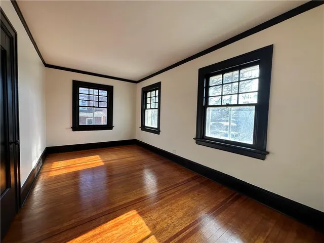 $355,000 | 1615 Main Street, Lexington, MO 64067