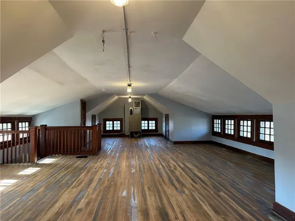 $355,000 | 1615 Main Street, Lexington, MO 64067
