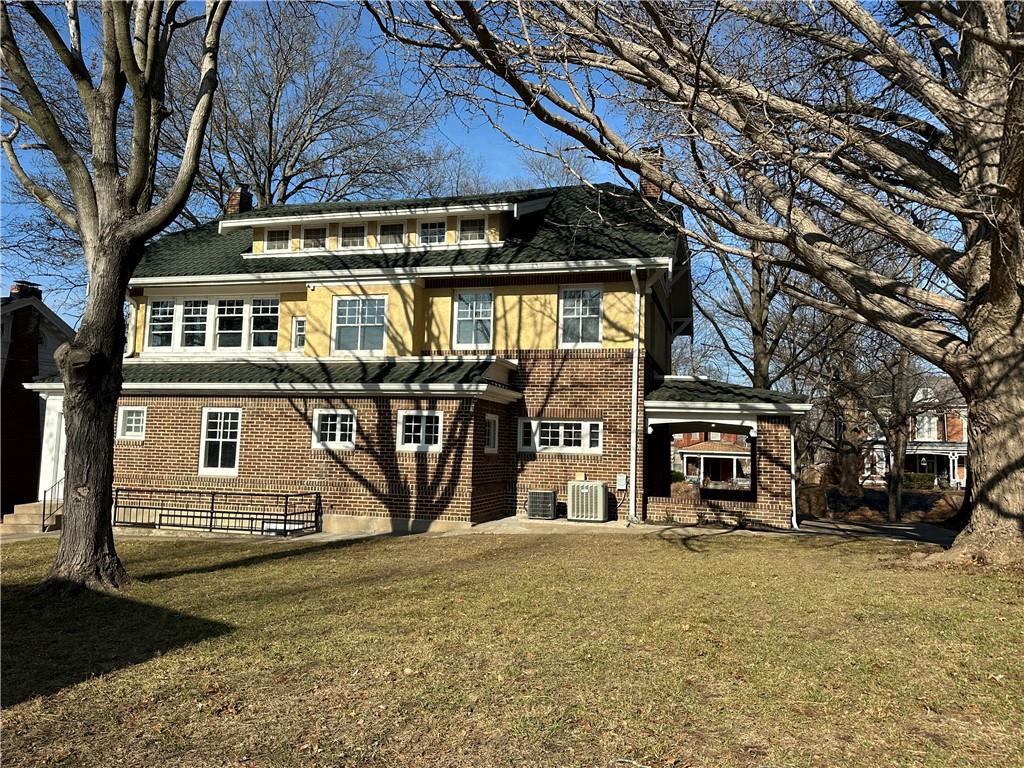 1615 Main Street Lexington, MO 64067 - Photo 67 of 73