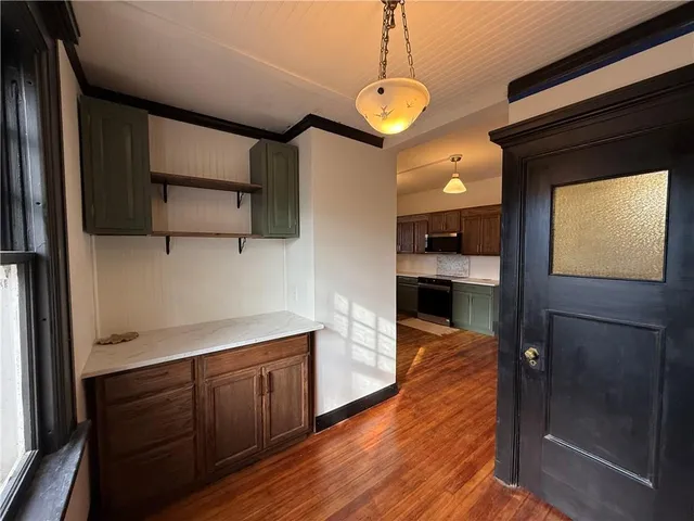 $355,000 | 1615 Main Street, Lexington, MO 64067