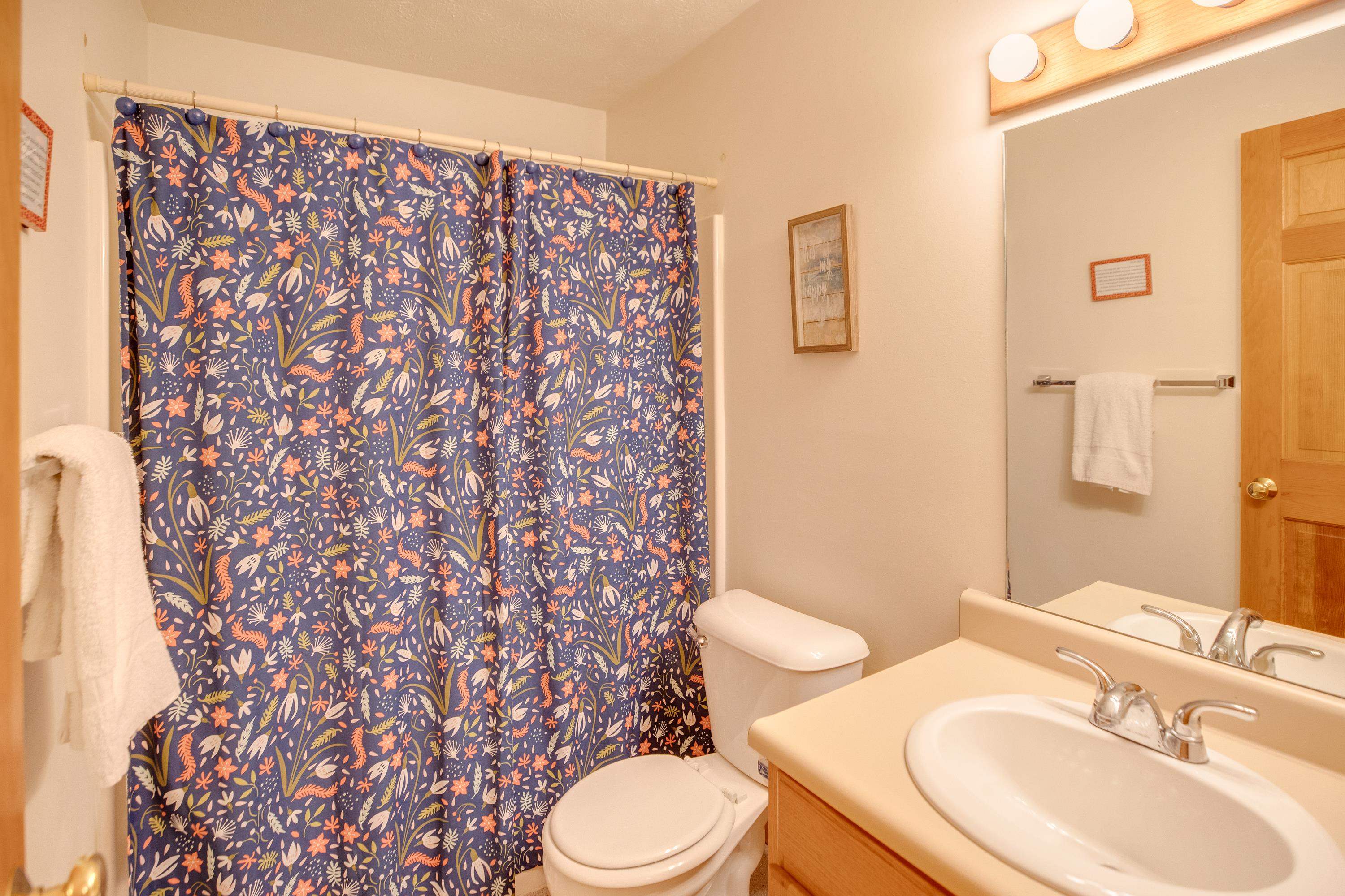 4 Jack O'Lantern Drive, Unit 31 North Woodstock, NH 03262 - Photo 9 of 34