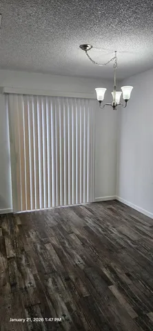 $2,100 | 2612 Huntsman Avenue, Selma, CA 93662