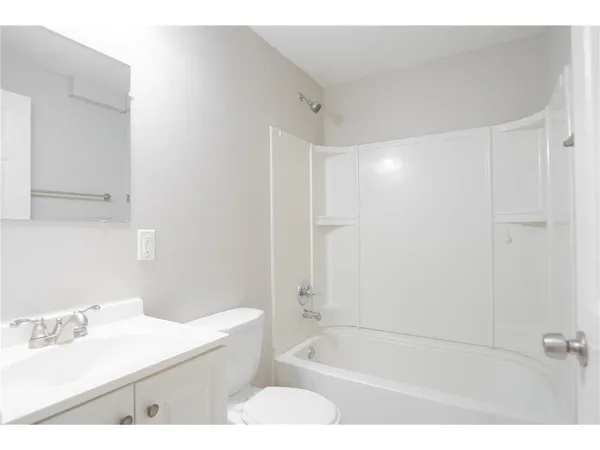 $2,350 | 3555 North Queen Avenue, Minneapolis, MN 55412