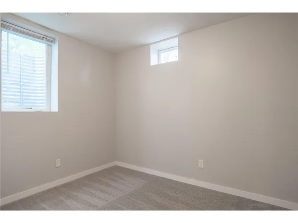 $2,350 | 3555 North Queen Avenue, Minneapolis, MN 55412