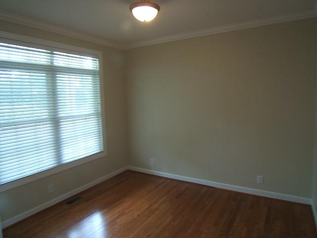 2982 Surrey Ridge Road Clarksville, TN 37043 - Photo 7 of 12 Office