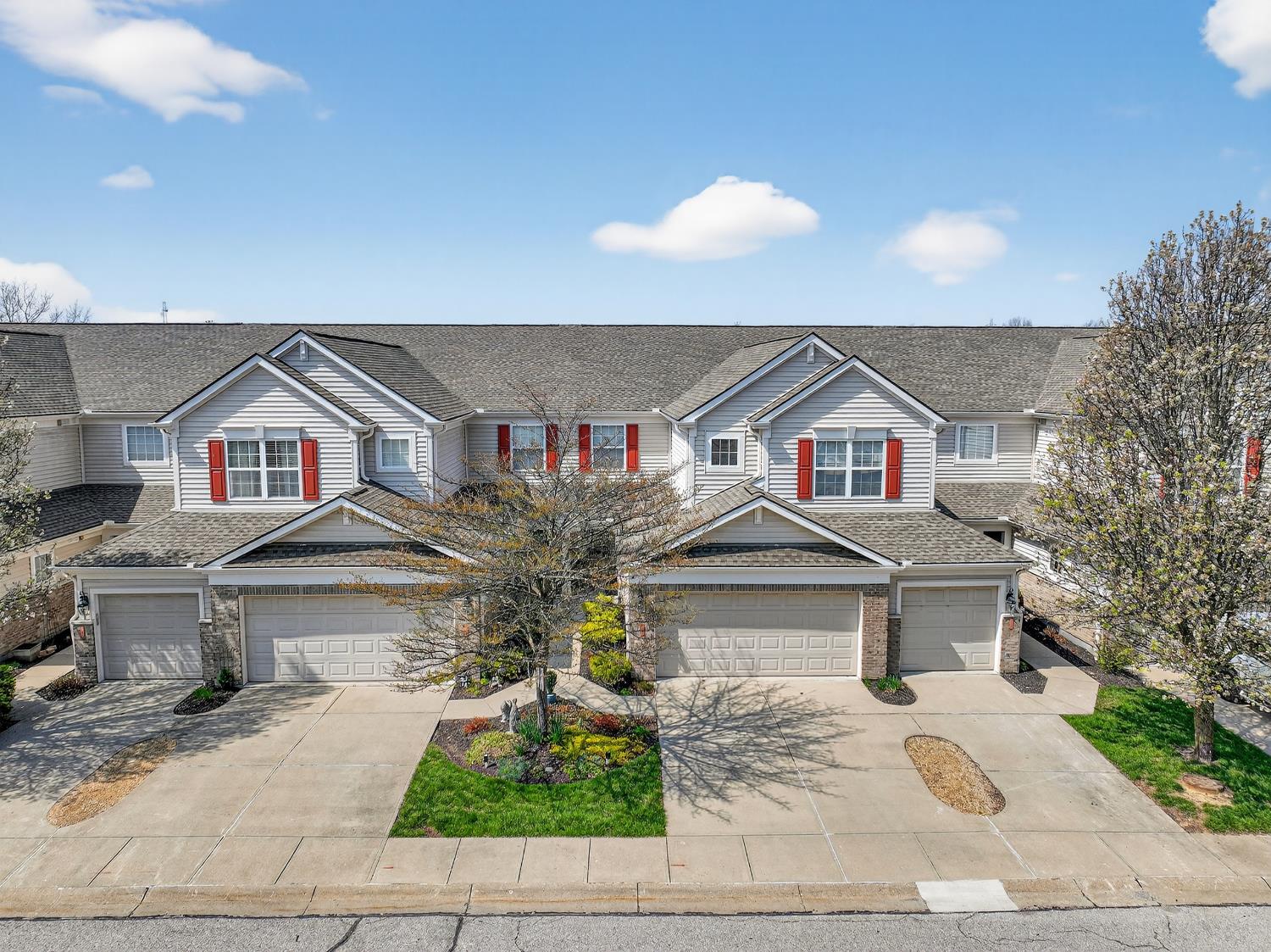 103 Riverscape Court Lawrenceburg, IN 47025 - Photo 1 of 45