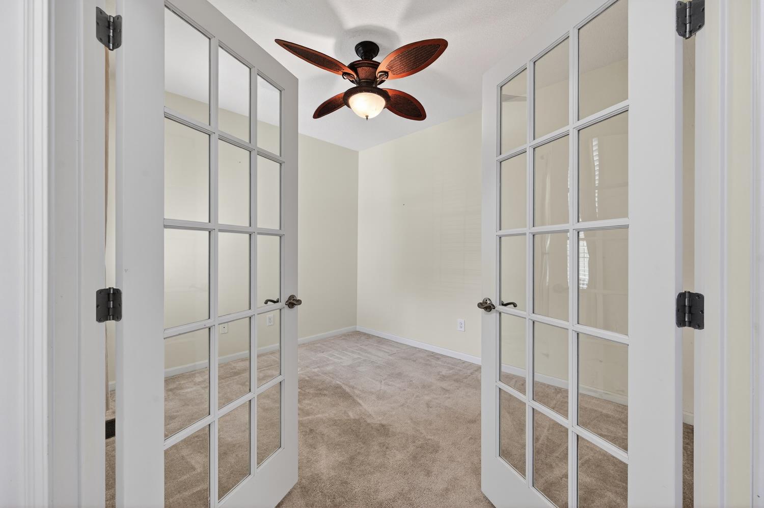 103 Riverscape Court Lawrenceburg, IN 47025 - Photo 14 of 45