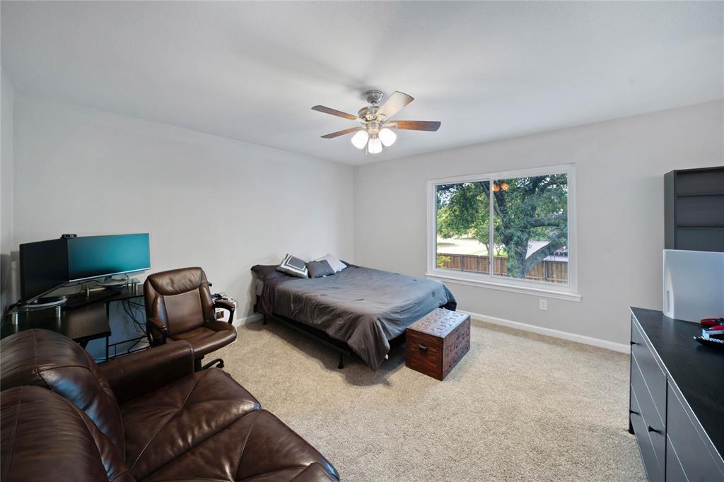 1301 Thoreau Lane Allen, TX 75002 - Photo 15 of 31