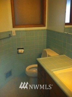 11624 Holden Road Southwest Lakewood, WA 98498 - Photo 7 of 9 Gallery Image 7