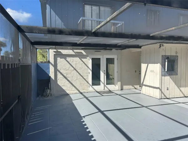 $2,700 | 4622 Holly Lake Drive, Unit 4622, Lake Worth, FL 33463