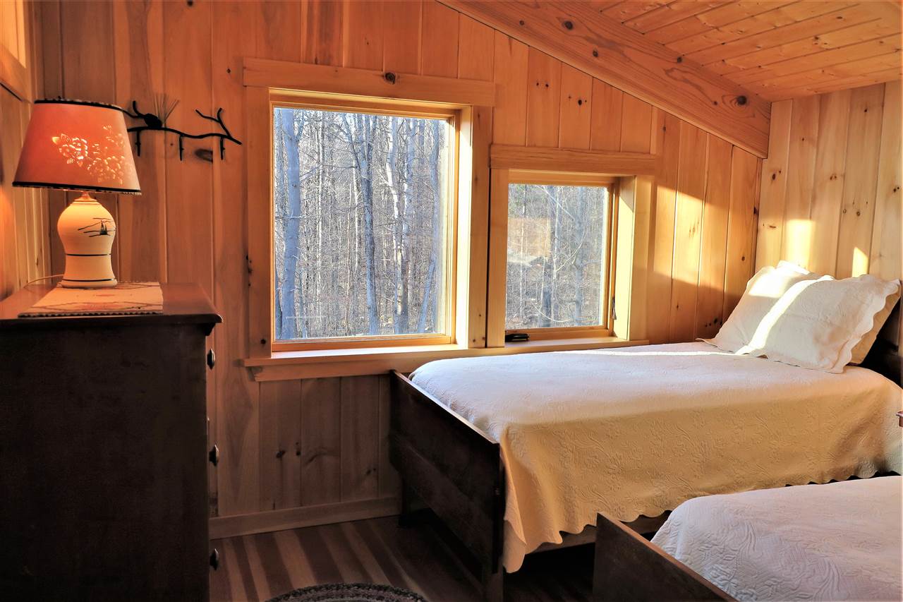 391 Newfane Hill Road Newfane, VT 05362 - Photo 22 of 40