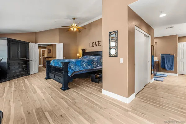 $939,000 | 2061 Vintage, Escondido, CA 92027