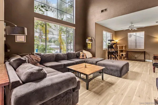 $939,000 | 2061 Vintage, Escondido, CA 92027