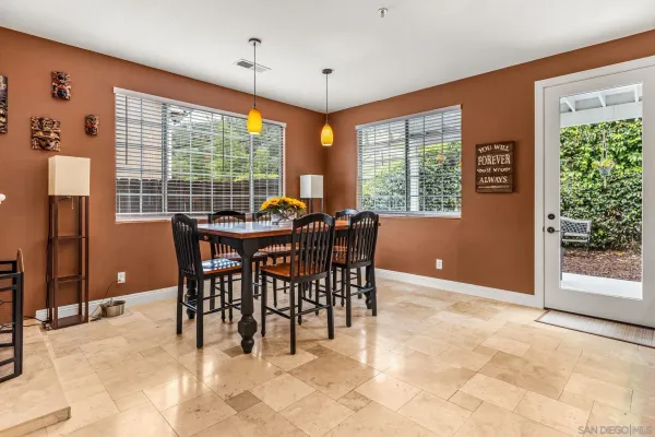 $939,000 | 2061 Vintage, Escondido, CA 92027