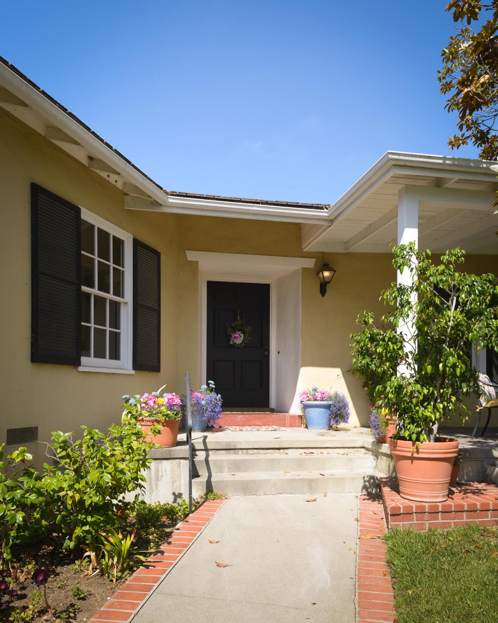 895 Via Hierba Santa Barbara, CA 93110 - Photo 4 of 24 a front view of a house