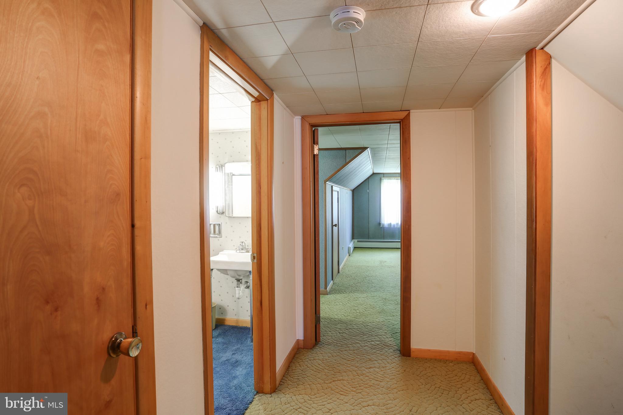 50 Foreman Road Elizabethtown, PA 17022 - Photo 24 of 36 upstairs hallway