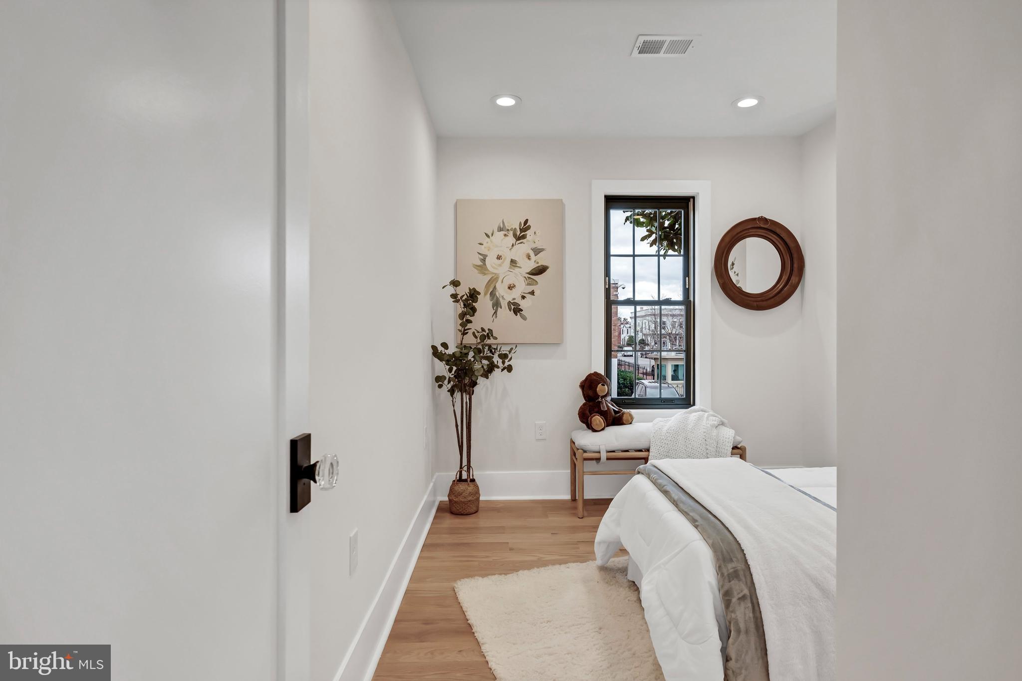 700 9th Street Southeast Washington, DC 20003 - Photo 50 of 59