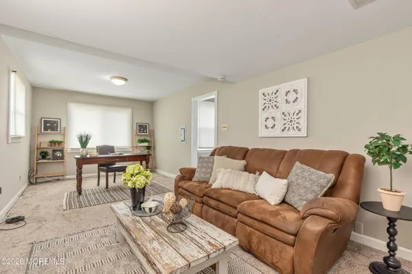 $699,900 | 20 Surrey Drive, Hazlet, NJ 07730