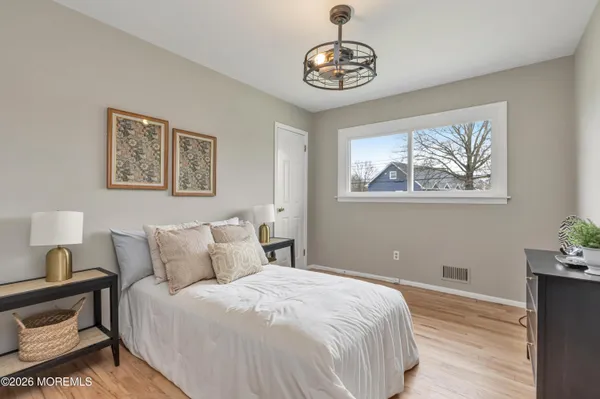 $699,900 | 20 Surrey Drive, Hazlet, NJ 07730