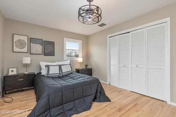 $699,900 | 20 Surrey Drive, Hazlet, NJ 07730