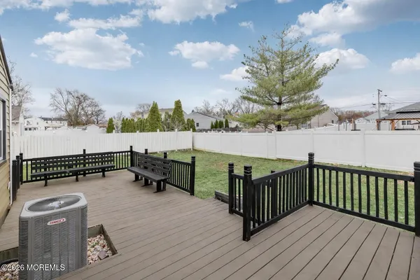 $699,900 | 20 Surrey Drive, Hazlet, NJ 07730