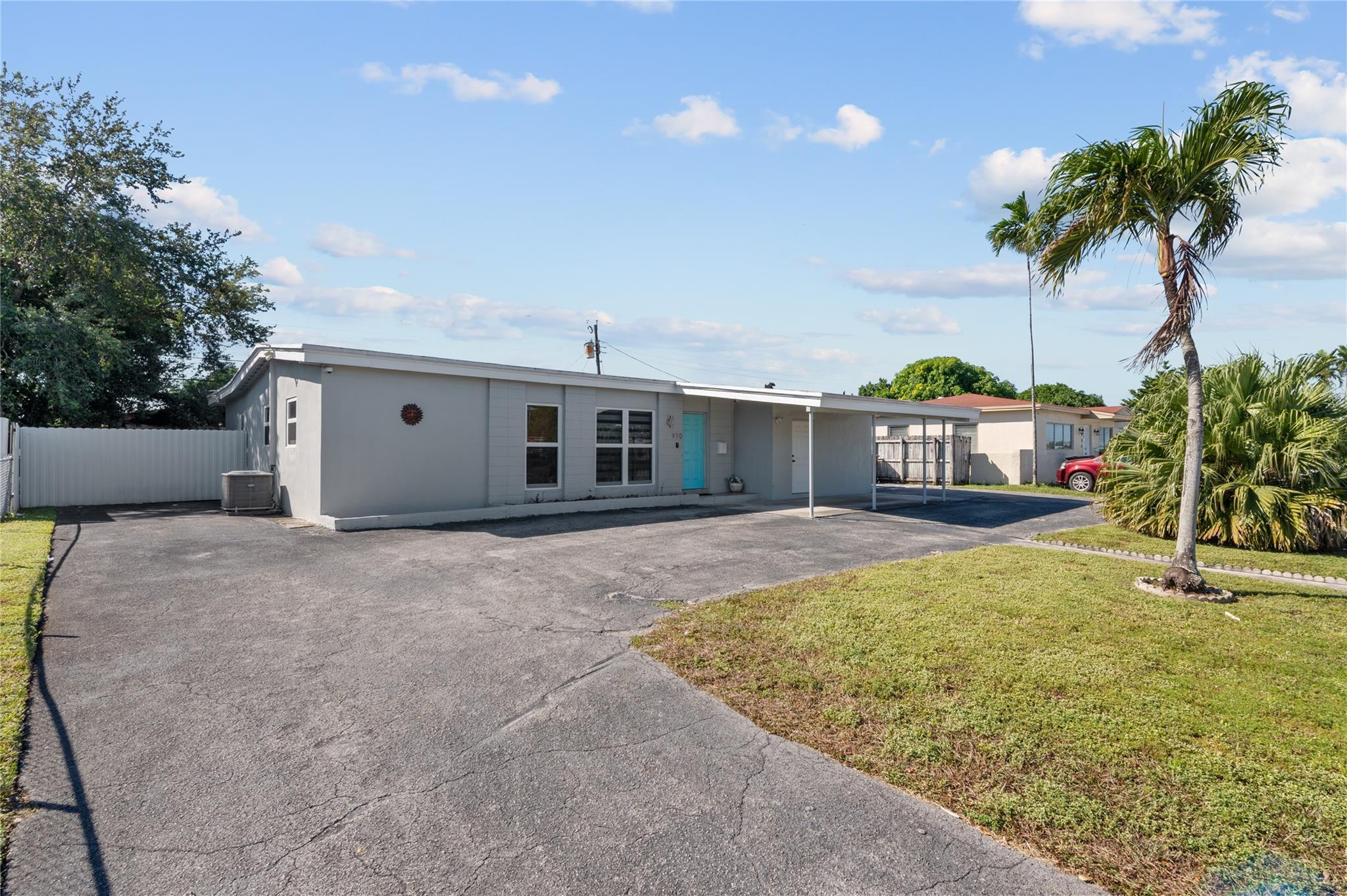 970 West 68th Street Hialeah, FL 33014 - Photo 5 of 28 Photo 5
