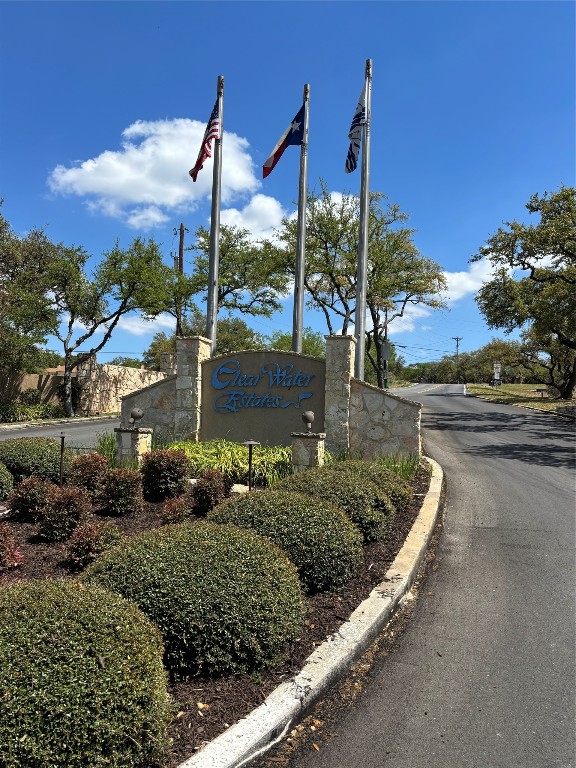 30 Oak Villa Road Canyon Lake, TX 78133 - Photo 28 of 29 a view of a city with a road sign