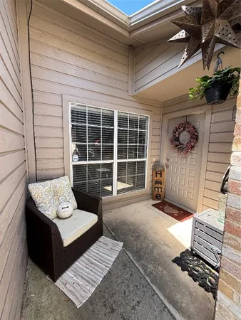 $1,700 | 30 Oak Villa Road, Canyon Lake, TX 78133