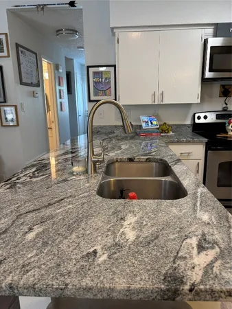 $1,700 | 30 Oak Villa Road, Canyon Lake, TX 78133