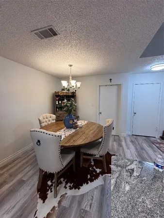 $1,700 | 30 Oak Villa Road, Canyon Lake, TX 78133