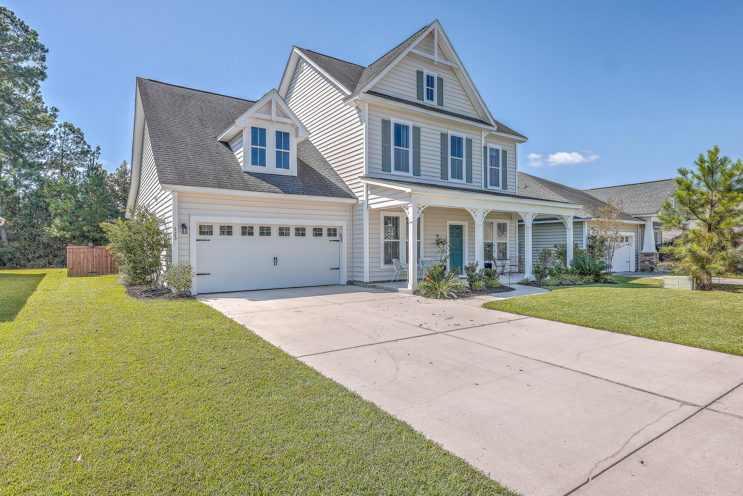 323 Fox Ridge Lane Moncks Corner, SC 29461 - Photo 2 of 44 ZYN_2765_66_67_68_69_70_71